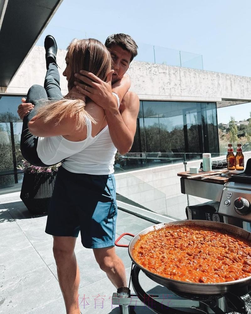 莫拉塔已搬出他与妻子及孩子的家，夫妻俩已分居数周之久